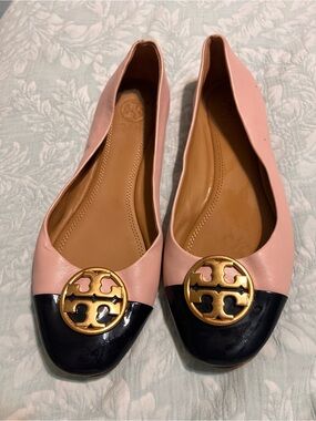 Tory Burch Pink and Navy Leather Logo Cap-Toe Ballet Flats Size 7.5